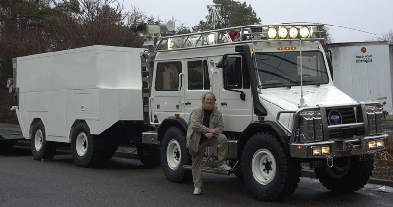 Large Image of MaxiMog Vehicle and Trailer